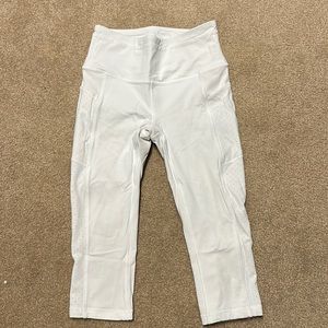 White Cropped Lululemon Leggings